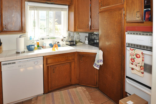 Pasadena kitchen before home staging remodel